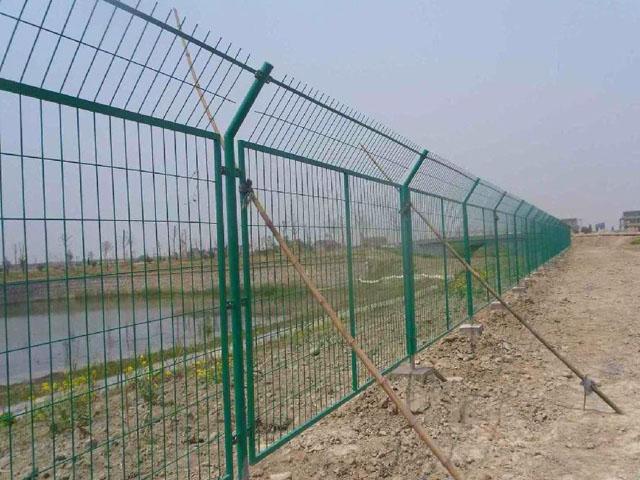 框架護欄網(wǎng)